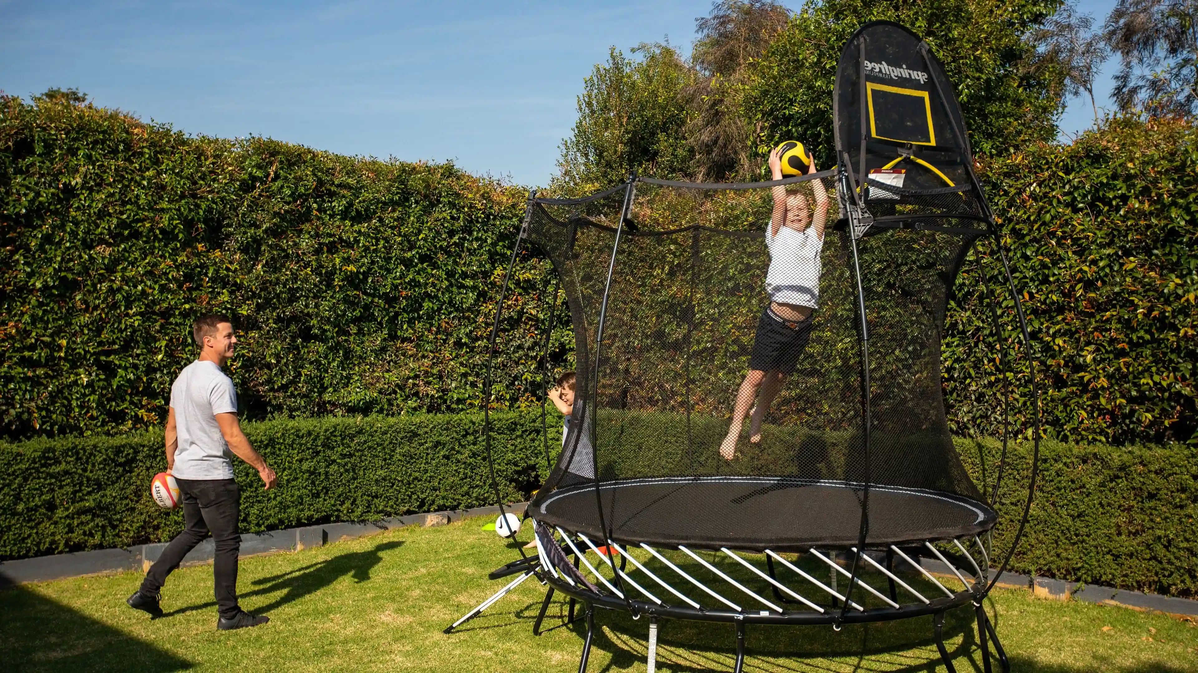 Compact Round Trampoline - Image 3